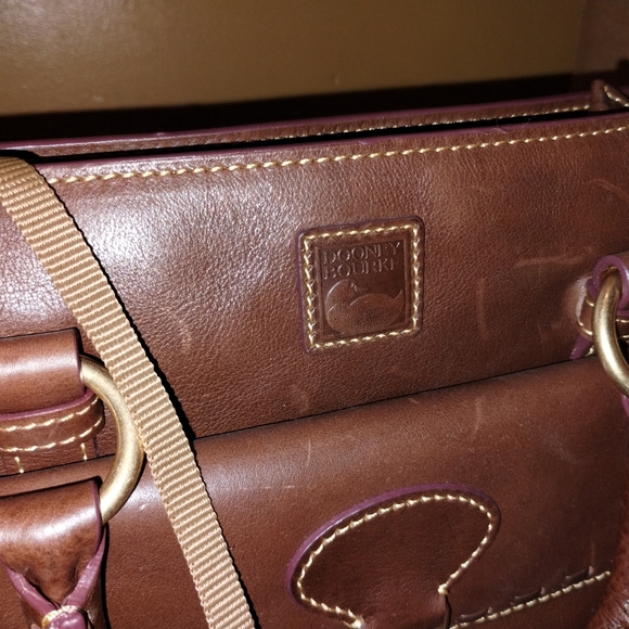 Dooney & Bourke Florentine medium leathe satchel, never used, discontinued color - Picture 8 of 16